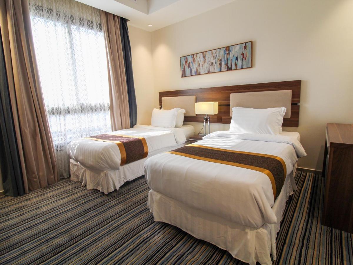 Friesian Hotel Suites Jeddah Ngoại thất bức ảnh
