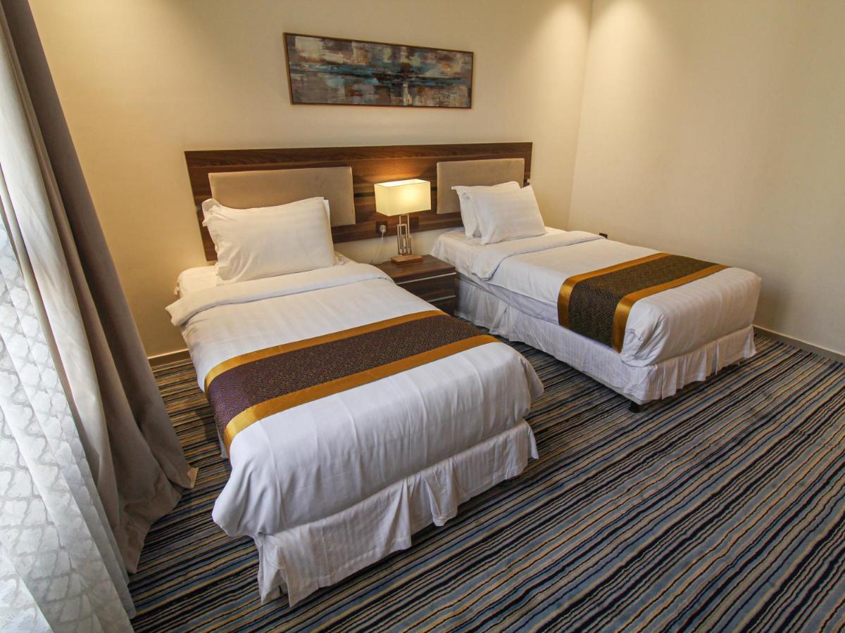 Friesian Hotel Suites Jeddah Ngoại thất bức ảnh