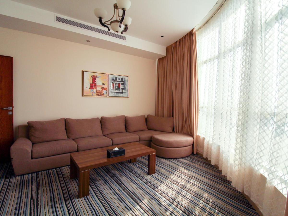 Friesian Hotel Suites Jeddah Ngoại thất bức ảnh