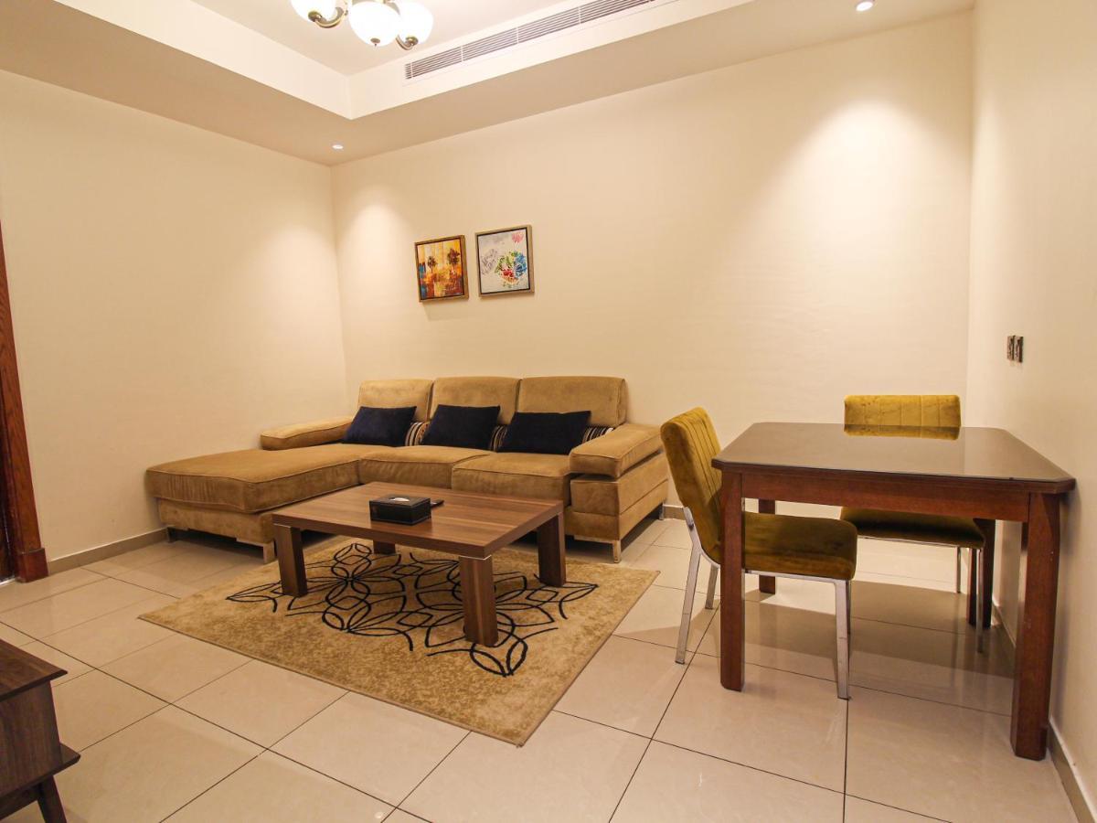 Friesian Hotel Suites Jeddah Ngoại thất bức ảnh