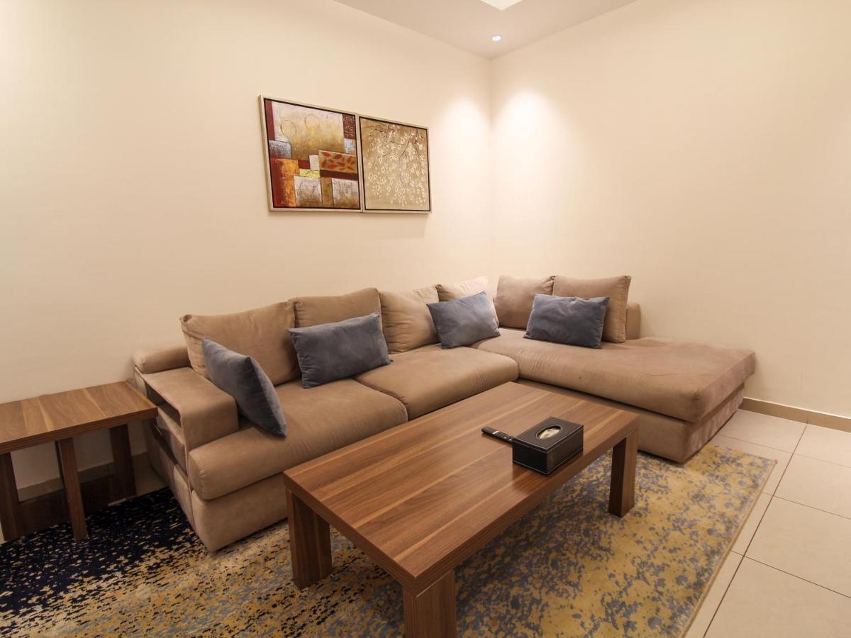 Friesian Hotel Suites Jeddah Ngoại thất bức ảnh