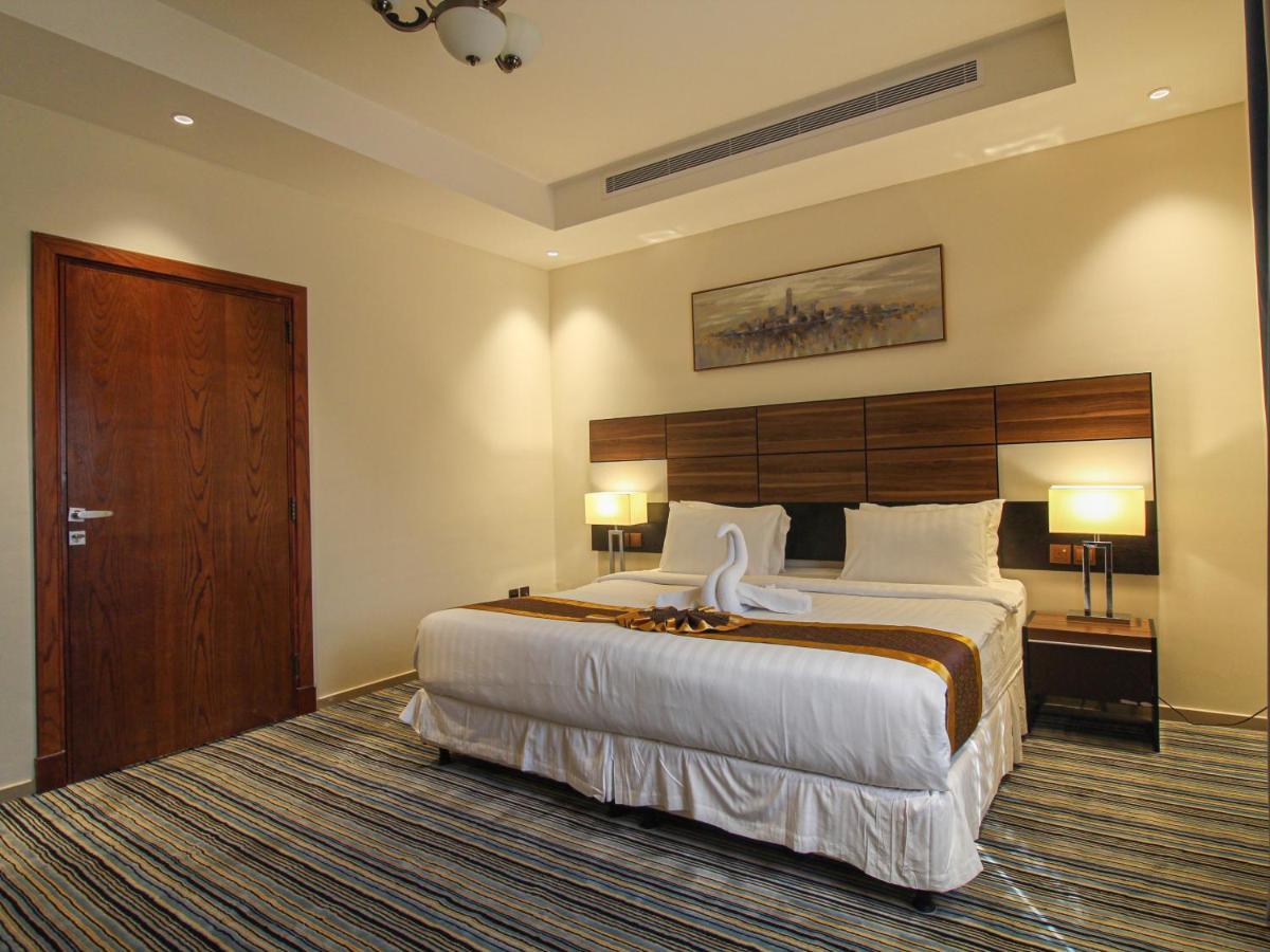 Friesian Hotel Suites Jeddah Ngoại thất bức ảnh
