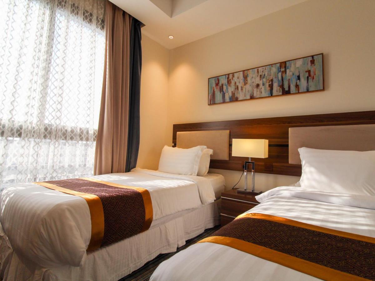 Friesian Hotel Suites Jeddah Ngoại thất bức ảnh