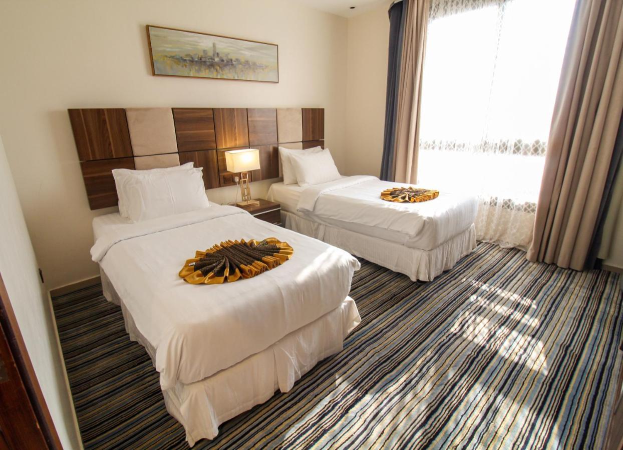 Friesian Hotel Suites Jeddah Ngoại thất bức ảnh