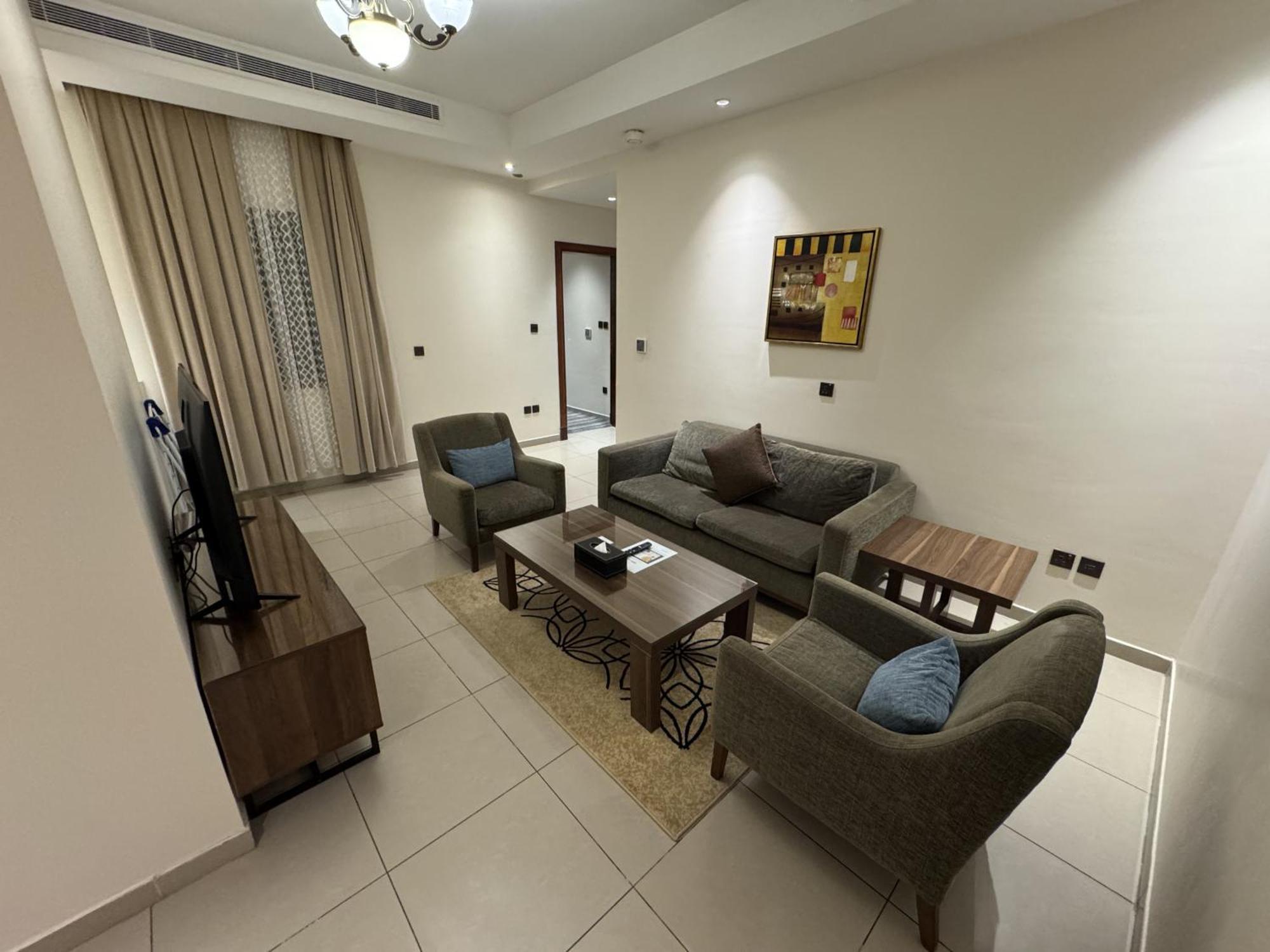 Friesian Hotel Suites Jeddah Ngoại thất bức ảnh